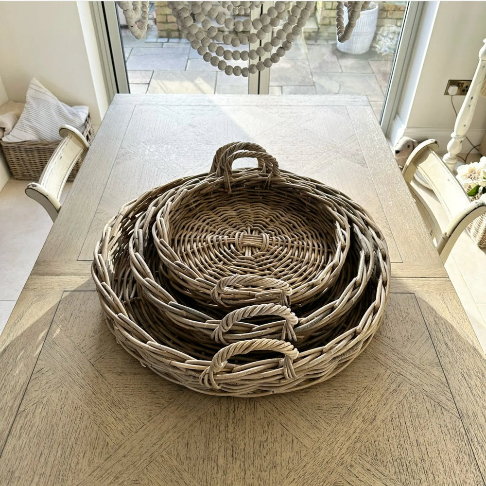Round Kubu Rattan Tray - XL