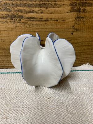 Mini Seed Pod Vase view 2