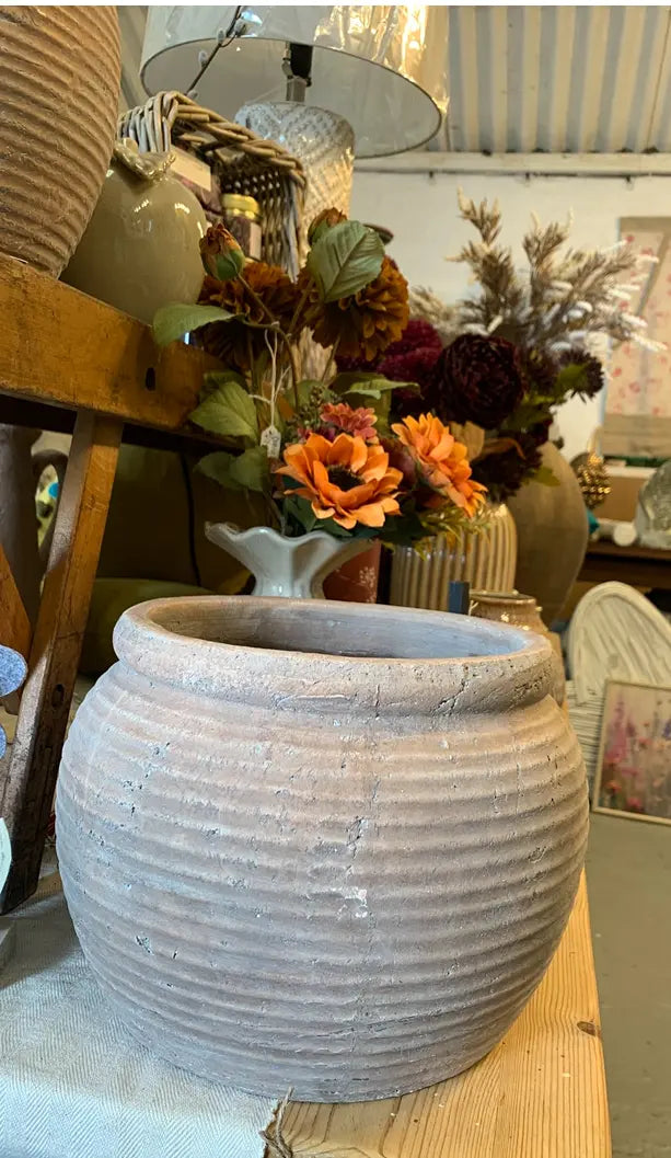 Athena Brown Rimmed Plant Pot
