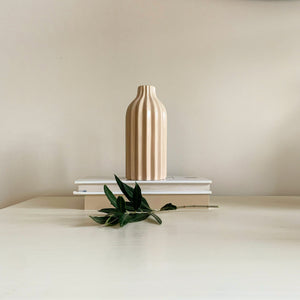 Ribbed Vase view 9