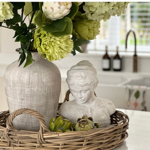 Valerie Vase view 11