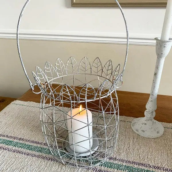 Large Wire Candle Holder