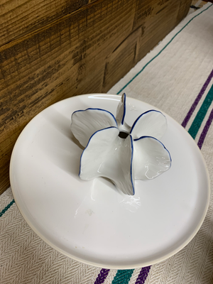 Mini Seed Pod Vase view 6
