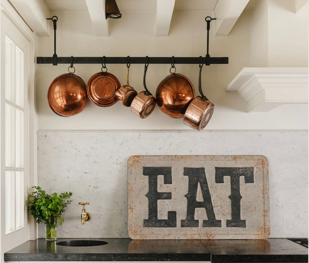 Metal ‘EAT’ Wall Plaque