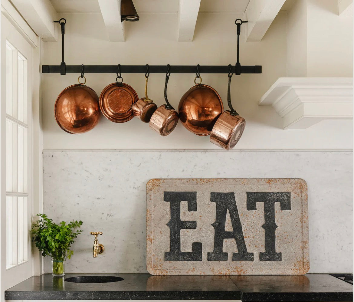 Metal ‘EAT’ Wall Plaque