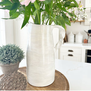 The Victoria Vase view 3