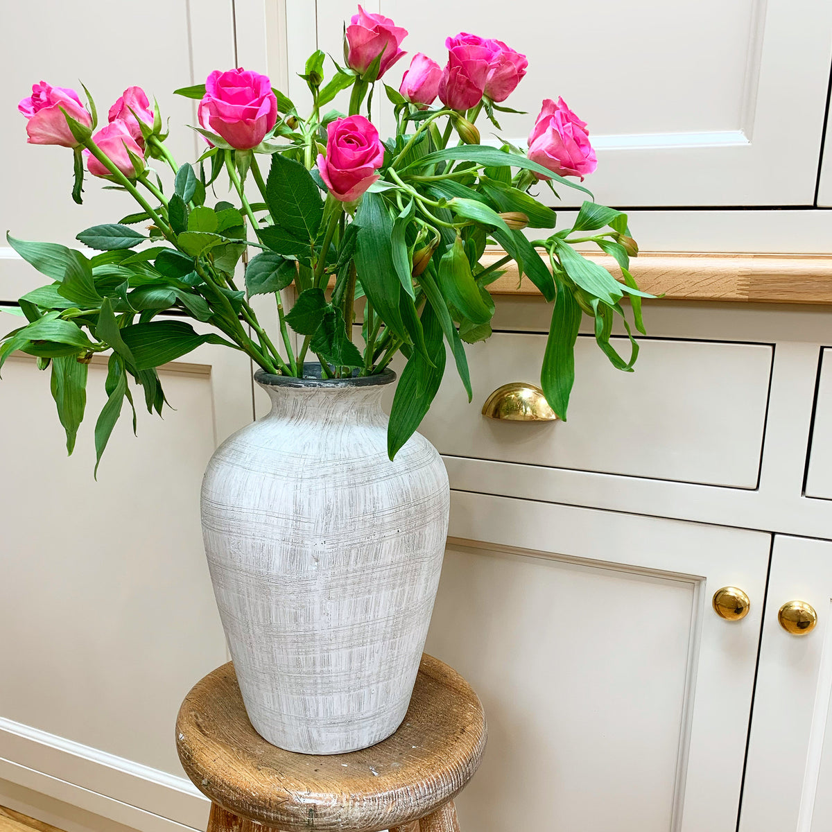 Valerie Vase