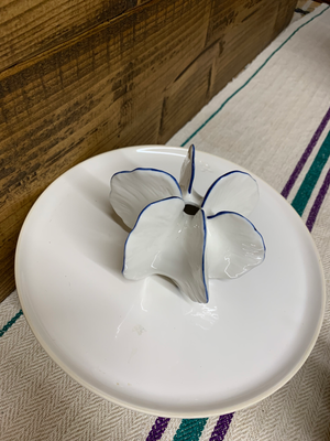 Mini Seed Pod Vase view 6
