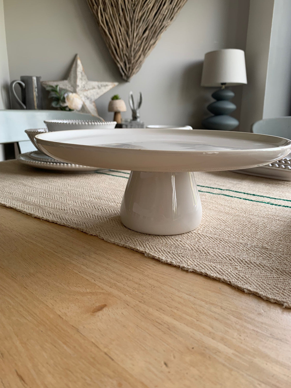 Cake Stand - Bee Design