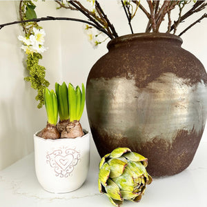 Embossed Heart Plant Pot view 5