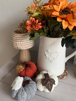 Knitted Pumpkins view 2