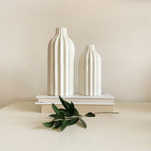 Ribbed Vase view 7